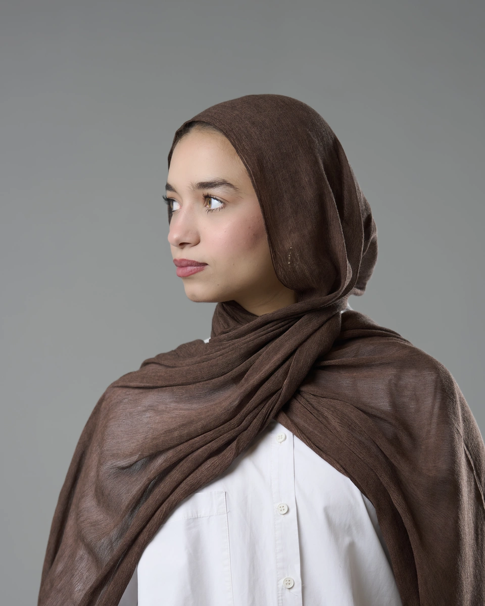 Ruffled Hijab – Reddish Brown