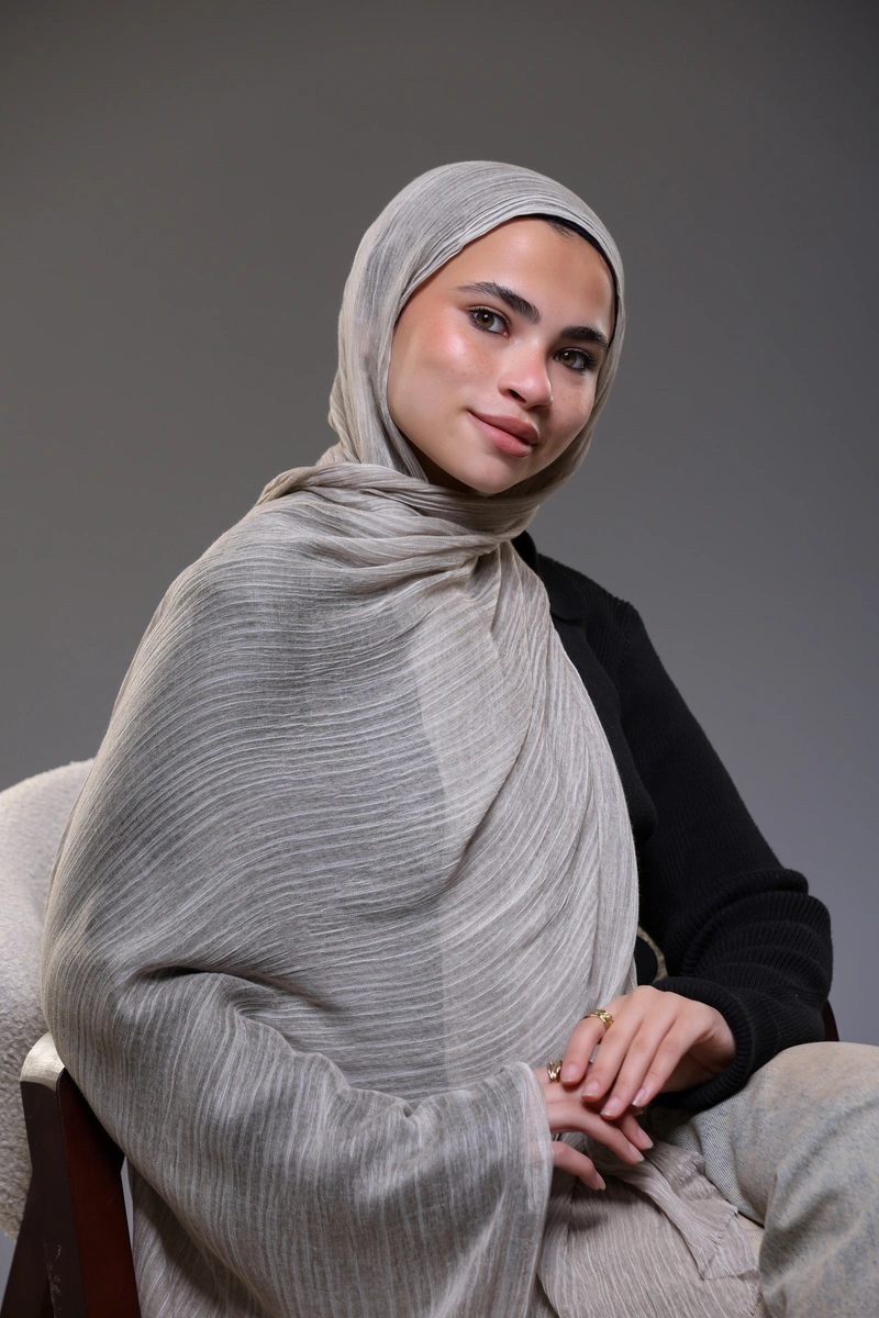 Ruffled Hijab – Warm Beige
